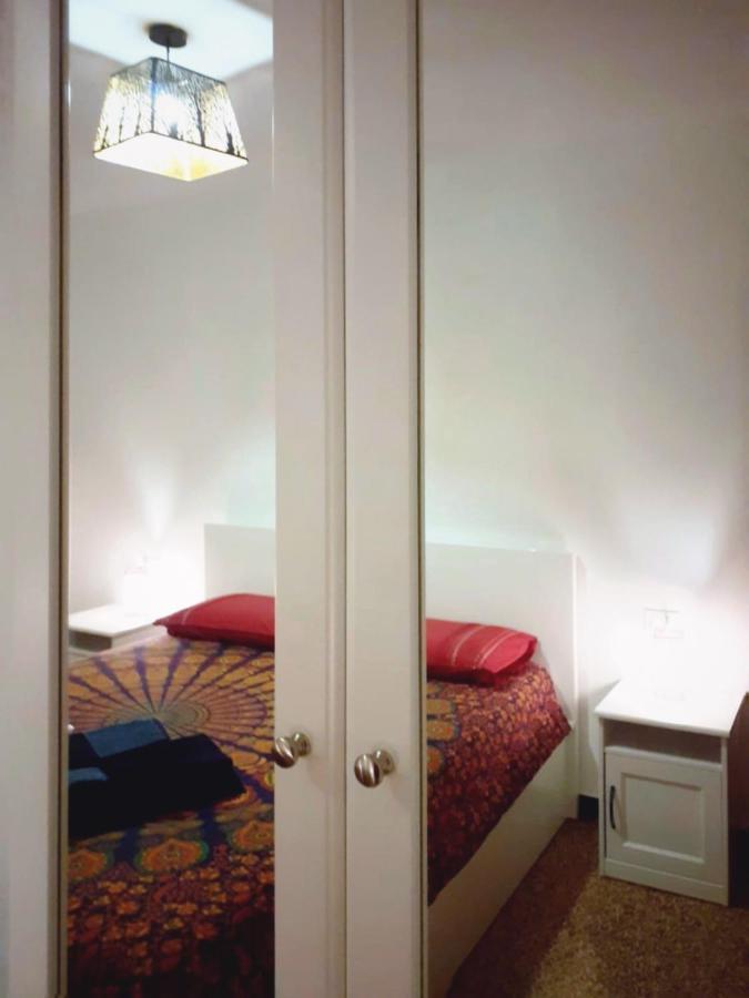 La Tana Tra I Tetti Bed and Breakfast Γένοβα Εξωτερικό φωτογραφία