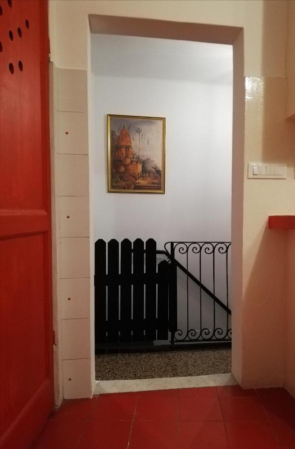 La Tana Tra I Tetti Bed and Breakfast Γένοβα Εξωτερικό φωτογραφία